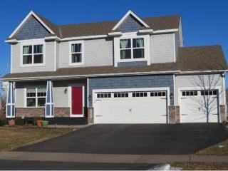 15817 Fairoaks Ave, Lino Lakes, MN 55038-8553