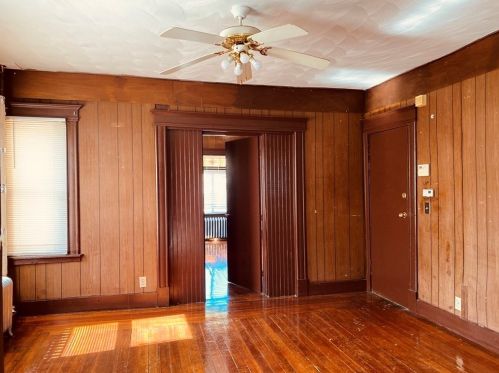 117 Dawes St, Springfield MA 01109-3042 exterior