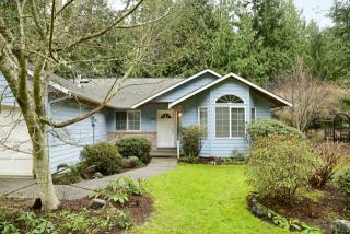 1208 Cedar Cir, Langley, WA 98260-9216