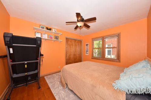 2964 82, Milwaukee WI 53219-2707 exterior