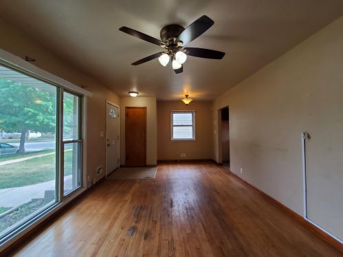 5151 83rd St, Milwaukee WI  53218-3647 exterior