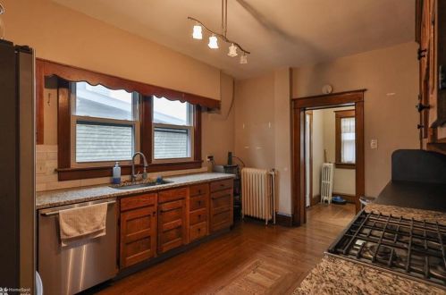 1828 Washington Blvd, Easton PA  18042-4633 exterior