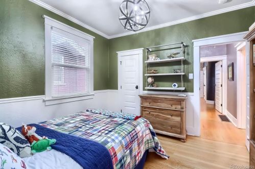 580 Corona St, Denver CO 80218-3940 exterior