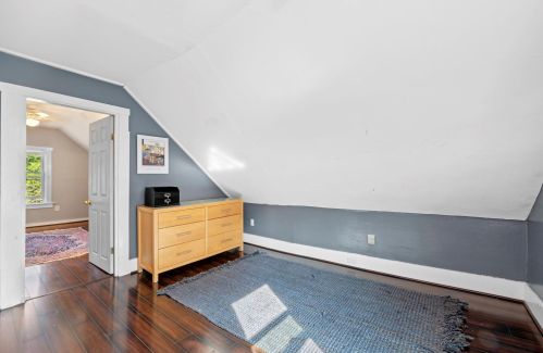 27 Main St, Newton NH  03858-3306 exterior