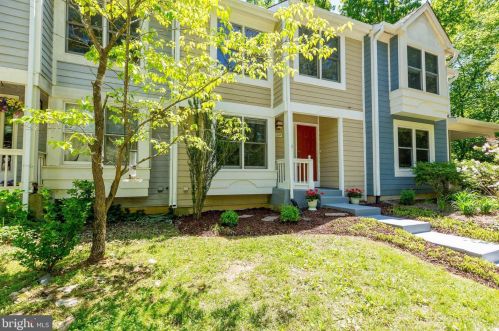 1664 Oak Spring Way, Herndon, VA 20190-4921