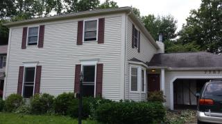 7757 Chatham Ave, Canton, OH 44720-8331