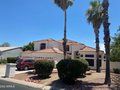 6665 Grovers Ave, Glendale, AZ 85308-3695