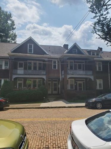 5952 Phillips Ave, Pittsburgh, PA 15217-2122