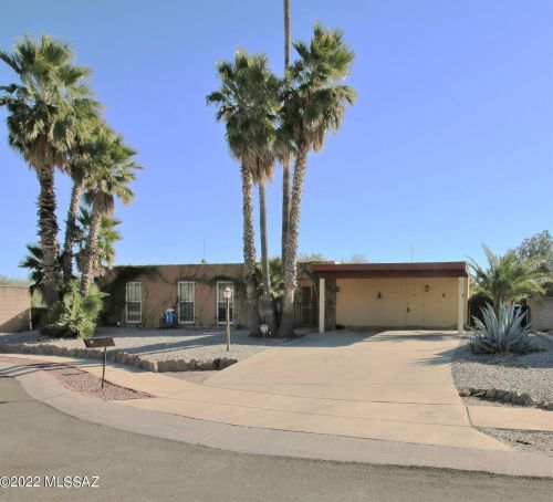 8410 Sarnoff Pl, Tucson, AZ 85715-5225