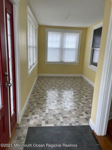 67 Moonachie Rd, Moonachie, NJ 07074-1144