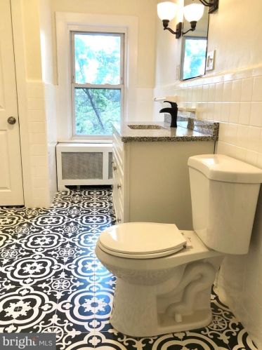 424 Morris St, West Deptford NJ  08096-2633 exterior