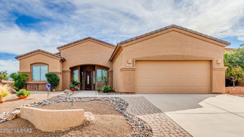 1151 Mountain Nugget Dr, Green Valley, AZ 85614-5993