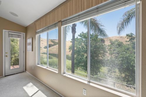 670 Esplanade Ln, San Jose CA 95138-1327 exterior