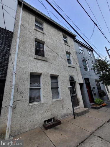 1121 Hancock St, Philadelphia, PA 19123-1624