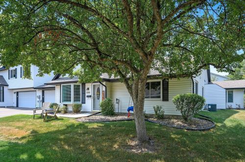 3585 Gershwin Pl, Saint Paul, MN 55128-2947