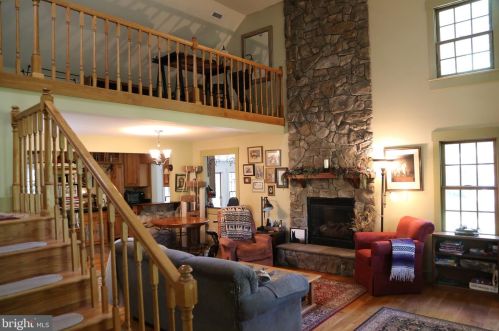 288 Lyle House Rd, Mathias, WV 26812-8216
