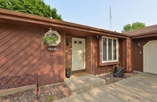 8249 57 Ave, Kenosha WI 53142-4758 exterior