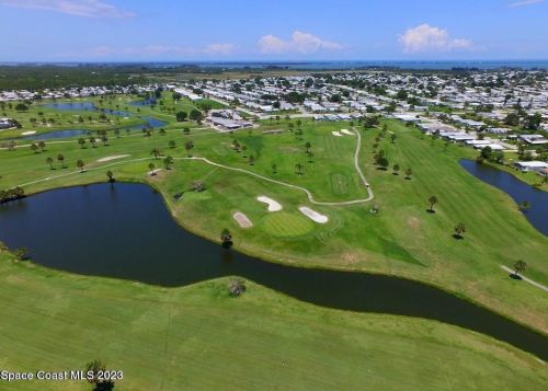 817 Oriole Cir, Sebastian FL  32976-7520 exterior