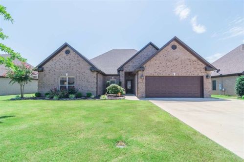 1005 Mark Cir, Jonesboro, AR 72404-9673