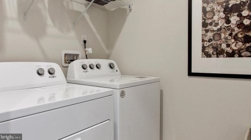 101 Brookside Ln, Gettysburg PA  17325-2026 exterior