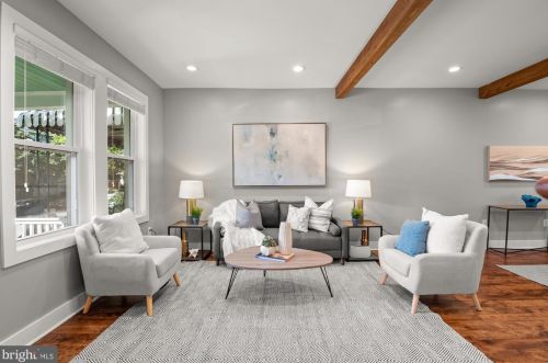 613 Longfellow St, Washington, DC 20011-3015