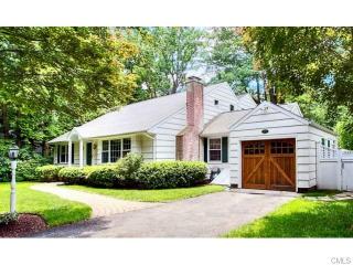 29 Woods Grove Rd, Westport, CT 06880-2427