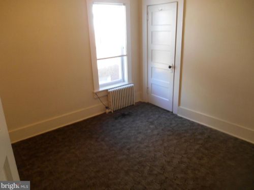 1106 19th St, Harrisburg, PA 17104-2912