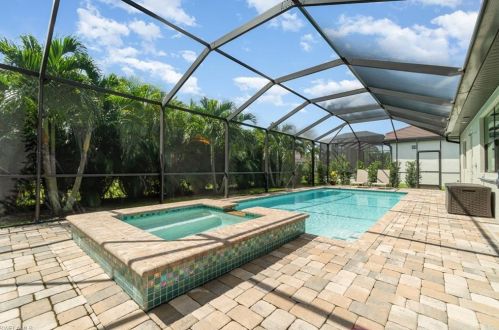 2402 50 St, Cape Coral FL  33914-6792 exterior