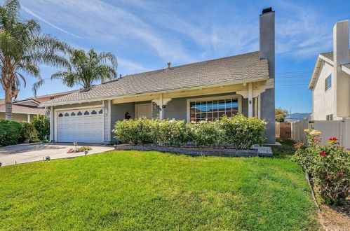 15628 Rosehaven Ln, Santa Clarita, CA 91387-1855