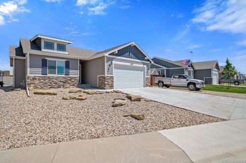 205 Linden Oaks Dr, Ault, CO 80610-9102