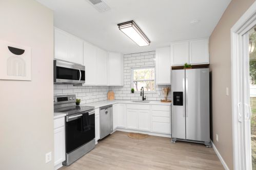 34 6th St, Shalimar FL  32579-1844 exterior