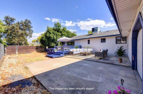 10547 Dolecetto Dr, Rancho Cordova CA  95670-3717 exterior