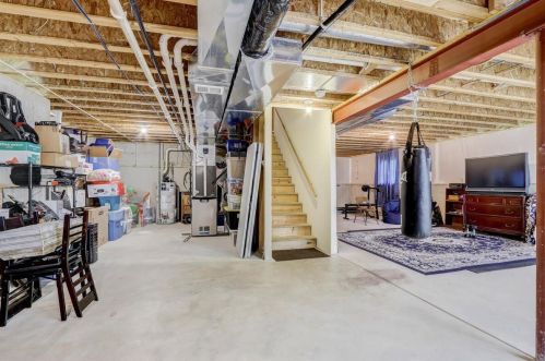 6109 108 Ave, Kenosha WI 53142-7263 exterior