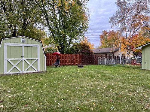2743 Clive St, Green Bay, WI 54313-6067