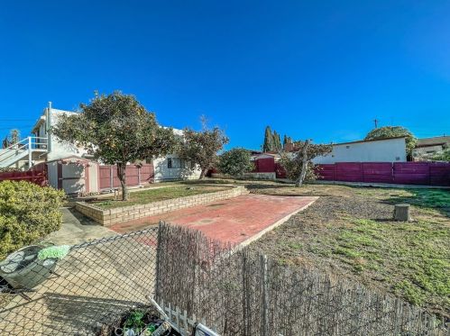 2110 20th St, National City, CA 91950-6102