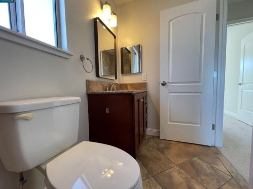 1870 Summerfield Ct, Oakley CA  94561-3074 exterior