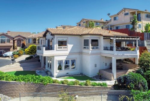 1504 Cabrillo Ct, Pismo Beach, CA 93433-1438