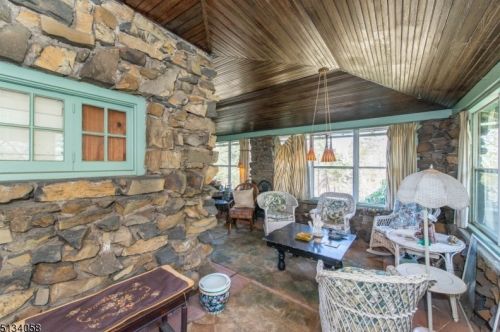 50 Grandview Ave, Lincoln Park, NJ 07035-1604