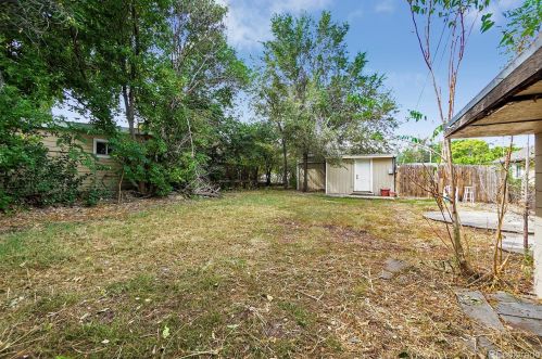 620 Newton St, Denver CO 80204-4708 exterior