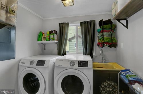 47 Cleversburg Rd, Lees Cross Roads PA  17257-9410 exterior