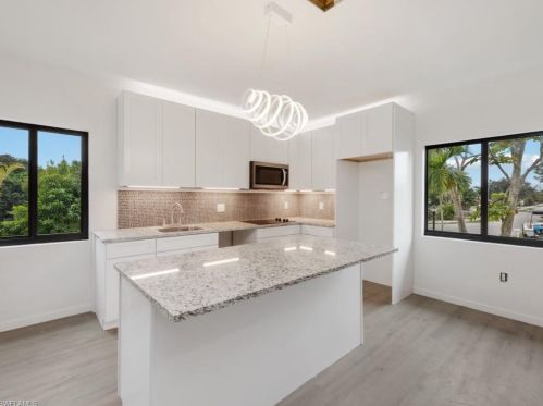 3310 Guilford Rd, Naples, FL 34112-6233