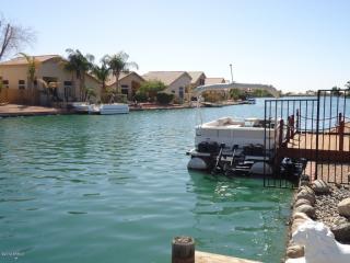 8651 Mauna Loa Ln, Peoria AZ  85381-3758 exterior