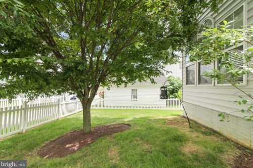 424 Prospect Hill Blvd, Charles Town WV  25414-5498 exterior