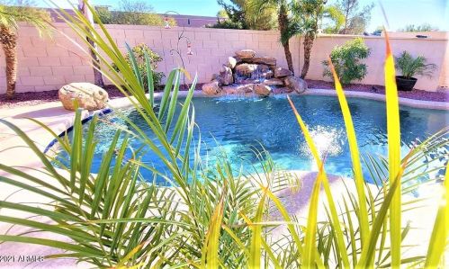 3413 Thornton Ave, Gilbert AZ 85297-5216 exterior