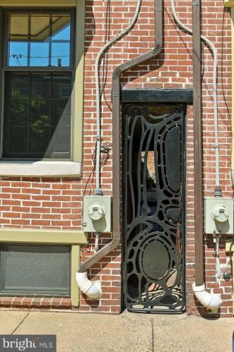407 6th St, Wilmington, DE 19801-2115
