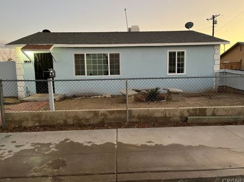 126 Nicobar St, Lancaster, CA 93534-3608