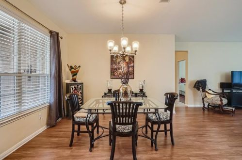 121 Belfalls Dr, Georgetown TX  78633-4940 exterior