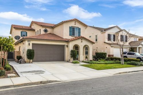 18261 Lapis Ln, San Bernardino, CA 92407-0422