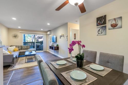 1203 Yarwood Ct, San Jose, CA 95128-4732