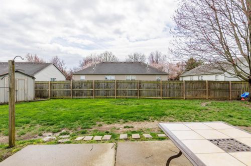 5336 Merrybell Ln, Darbydale OH  43123-9019 exterior